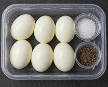 6 farm eggs